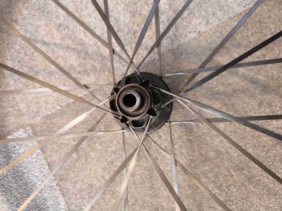 b*6様 CADEX 50 ULTRA DISC TUBELESS