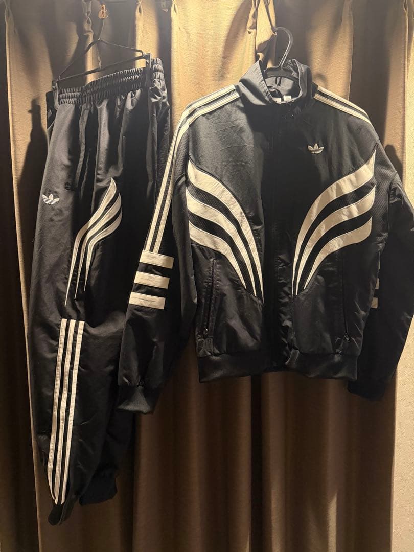 adidas セットアップ　アトランタモデル　完売品