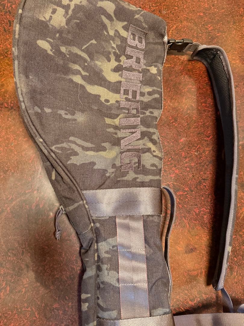 BRIEFING クラブケース　マルチカムブラック