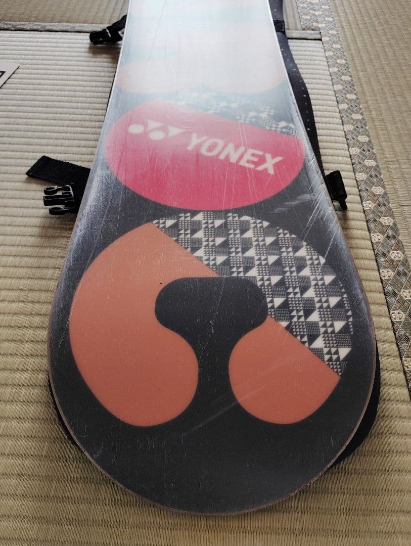 ヨネックススノーボード　板　FOAROC139　アニバーサリーモデル