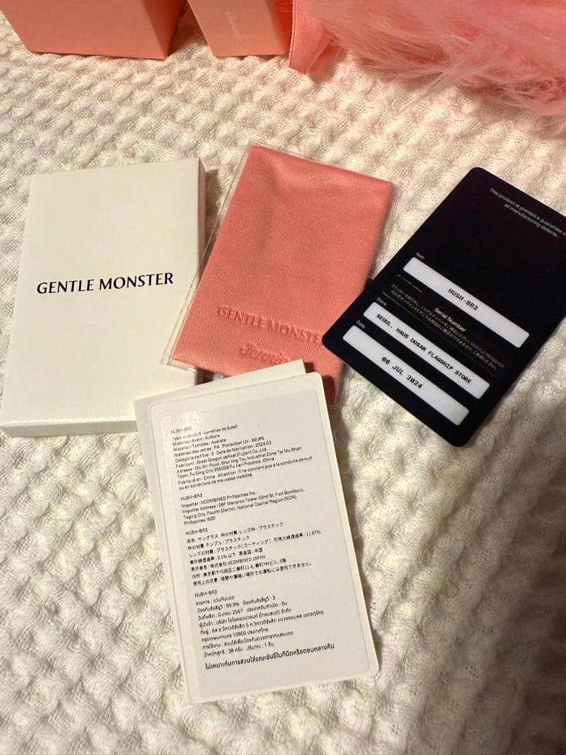 GENTLE MONSTER Jennieコラボ サングラスリボンチャーム付き