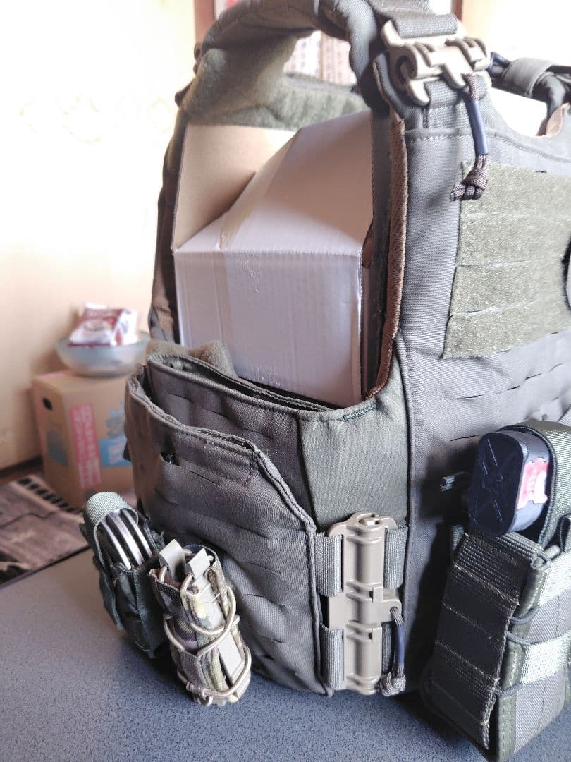 FirstSpear Siege-r optimized　実物　 Mサイズ