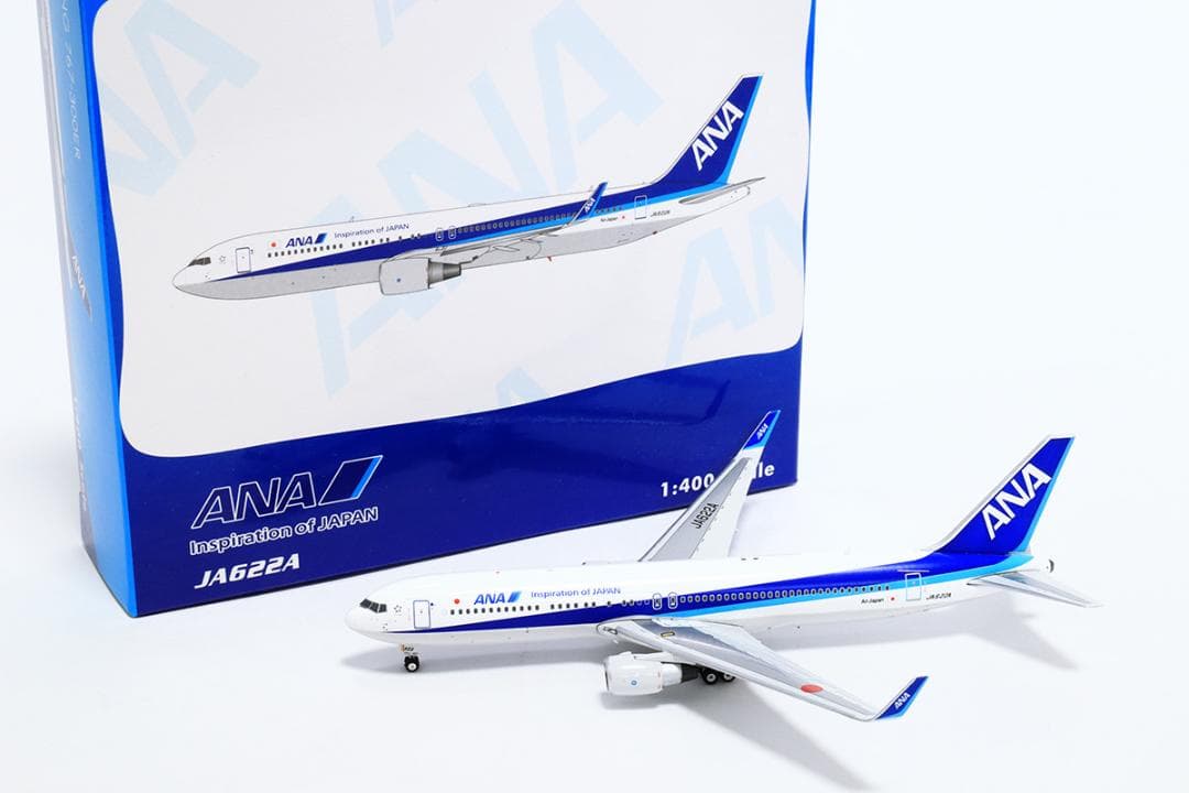 航空機・ヘリコプター Phoenix 1/400 ANA B767-300ER JA622A
