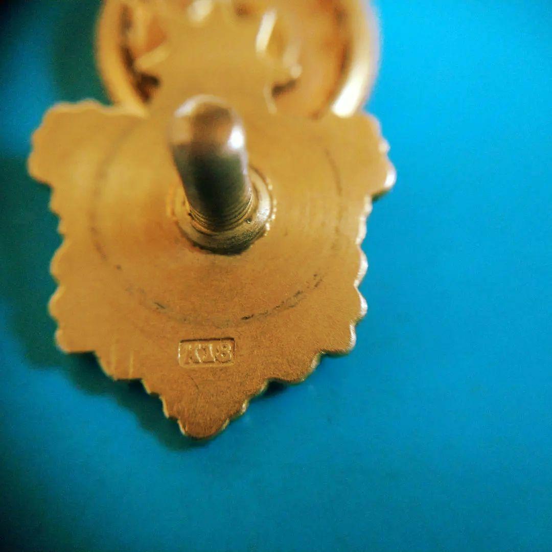 王冠と星のデザイン 襟章 K18 バッチ