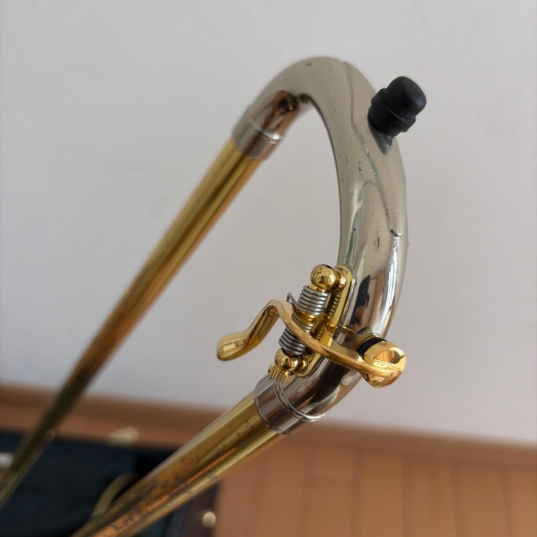 テナーバストロンボーン　XO UT-L 中古