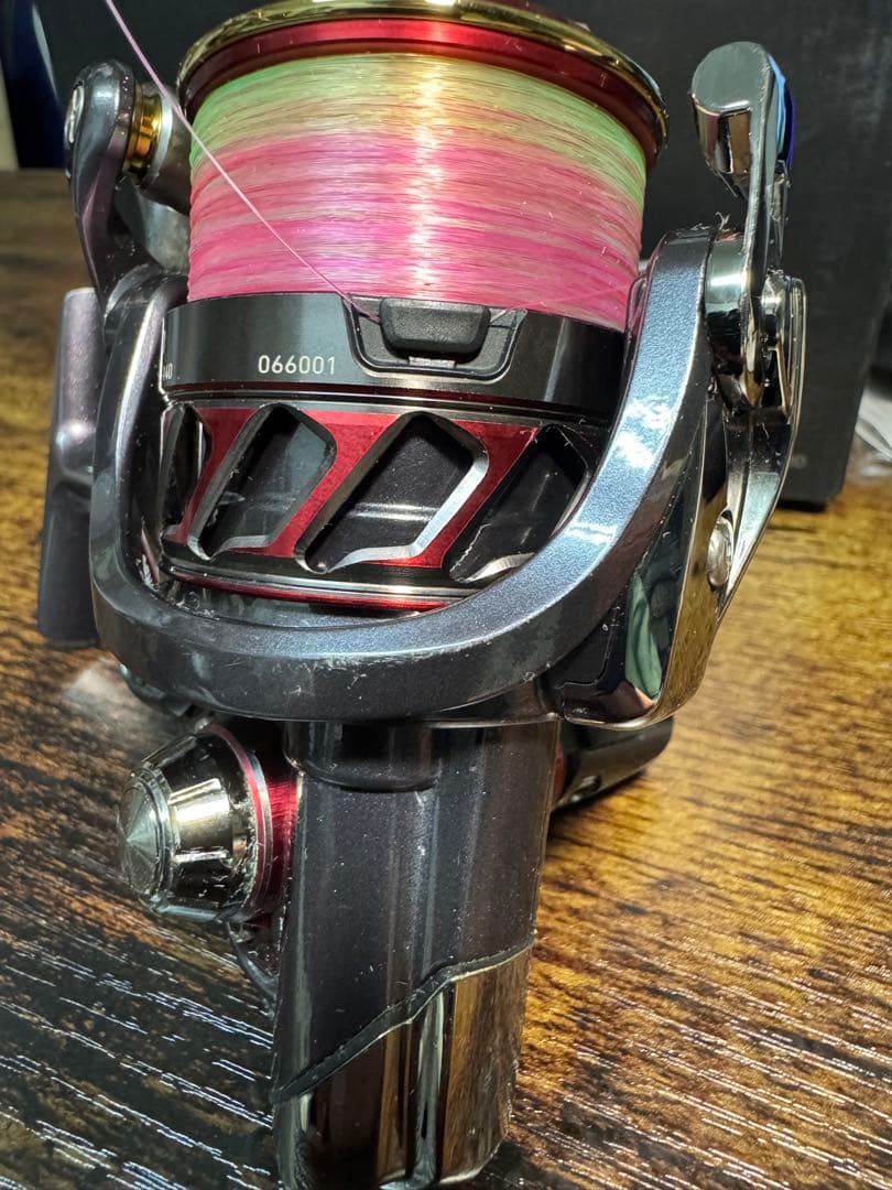 ダイワ 19 トーナメント 競技　スピニングリール