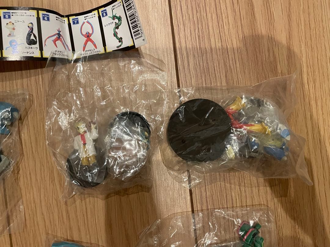 立体ポケモン図鑑SPECIAL02 裂空の訪問者デオキシス編コンプリート　8体