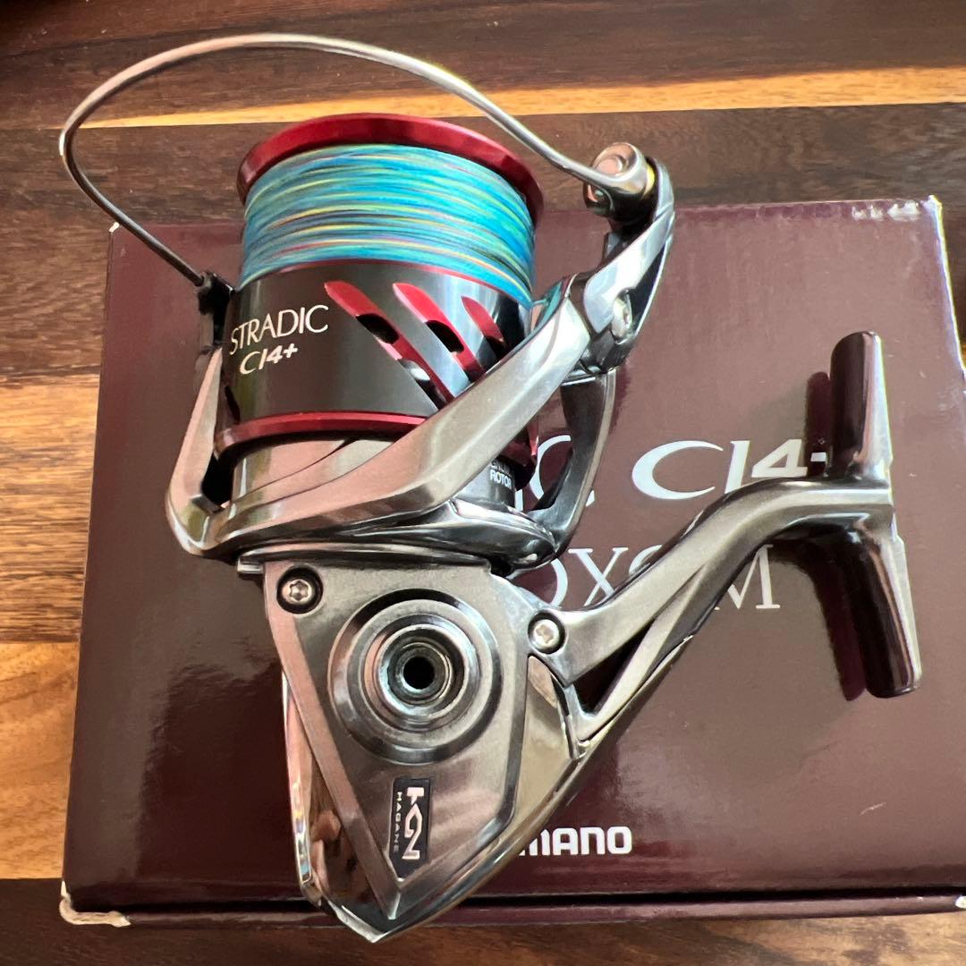 【未使用品】シマノ STRADIC CI4+ 4000XGM