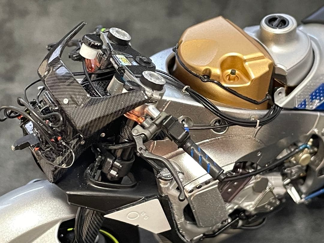 タミヤ1/12 TEAM SUZUKI ECSTAR GSX-RR'20