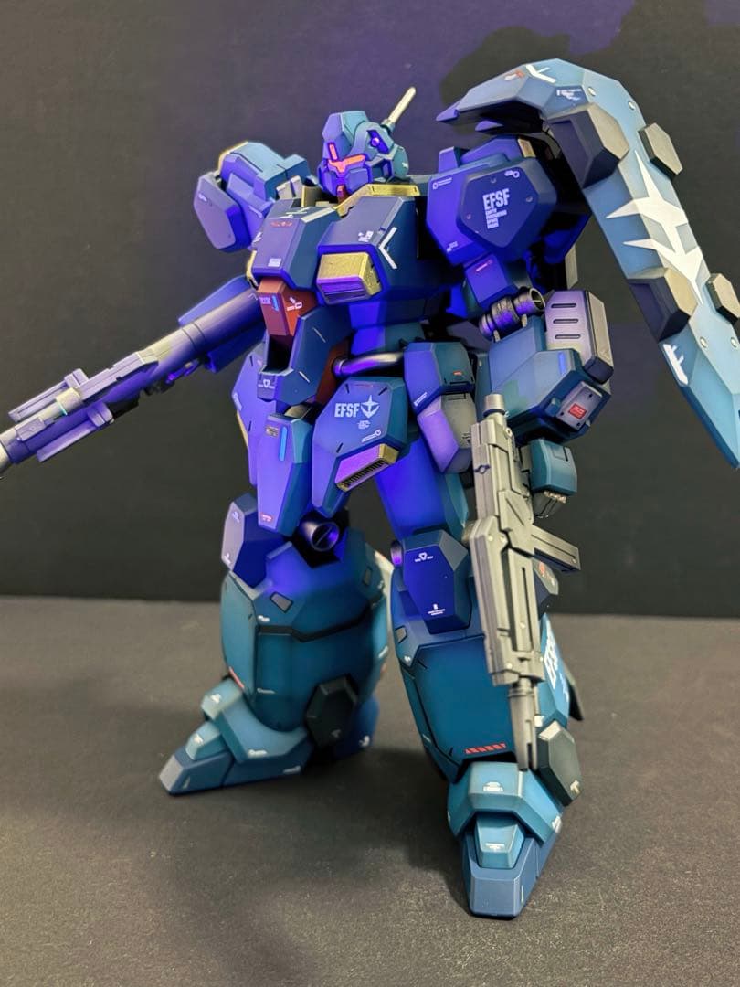 HG グスタフカール00型　全塗装完成品　台座付属