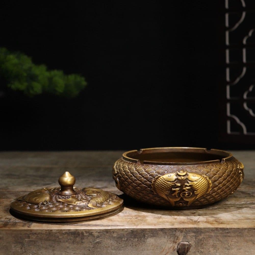 銅器 招財錦鯉灰皿 茶台 書斎 応接間 装飾品 工芸品 置物