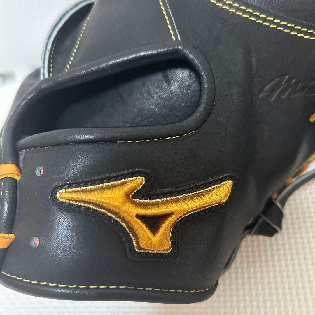 Mizuno Pro 軟式グローブ ブラック/コルク