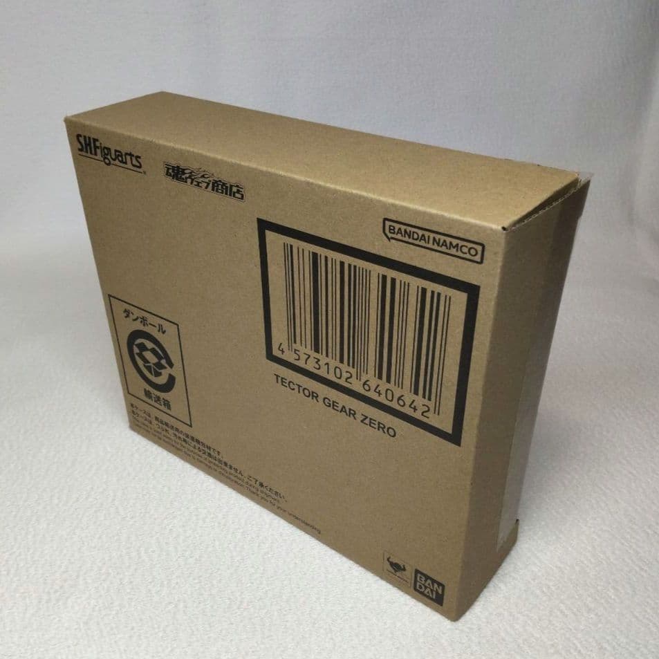 〈新品未開封〉S.H.Figuarts テクターギア ゼロ ウルトラマンゼロ
