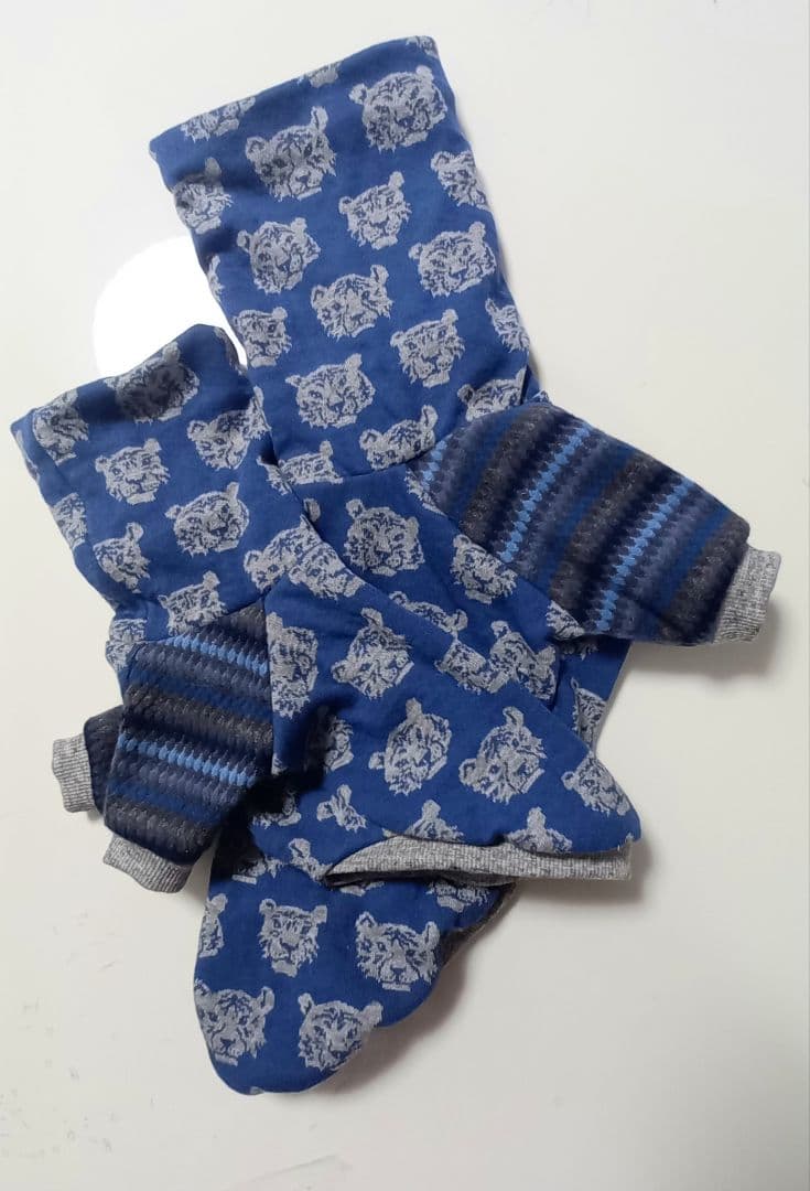 ハンドメイド　犬の服