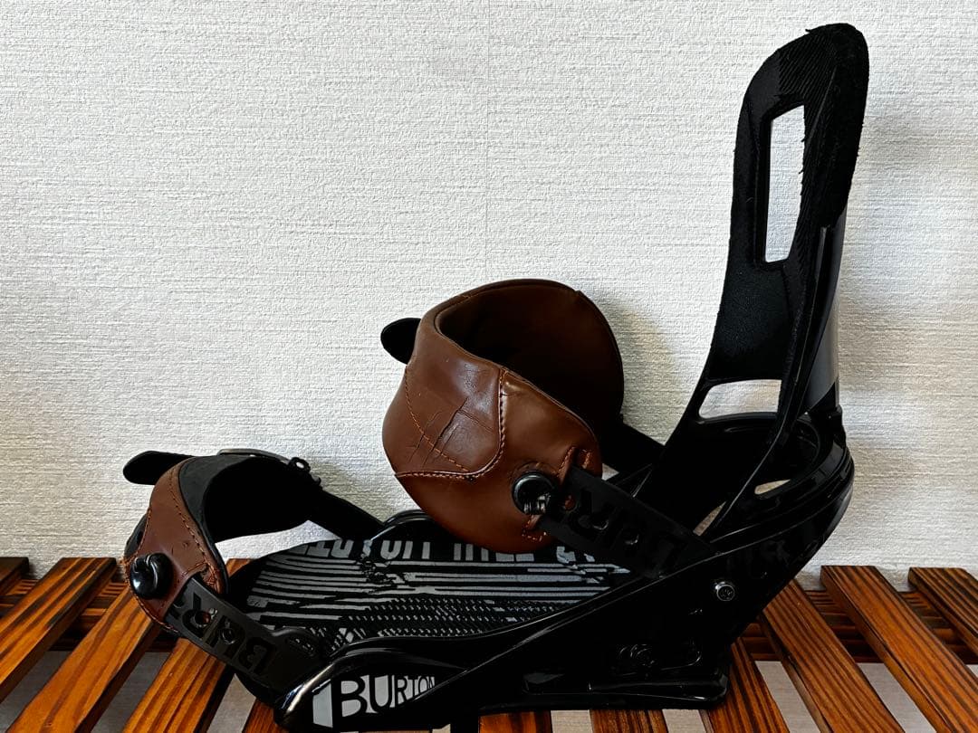 BURTONバインディング【カーテル（メンズMサイズ）】ブラック×茶色