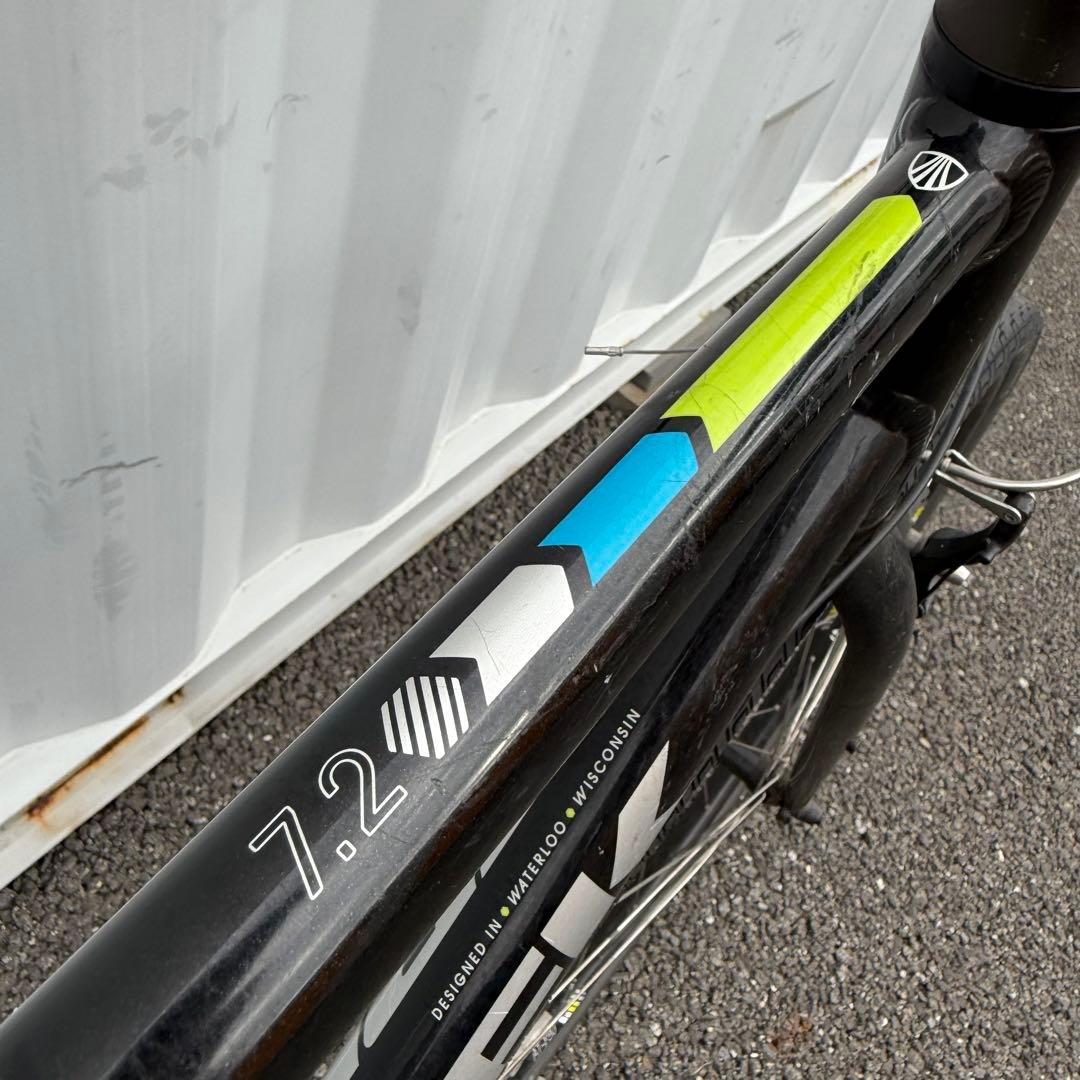 クロスバイク TREK 7.2FX 身長175-186cm 定価7万円
