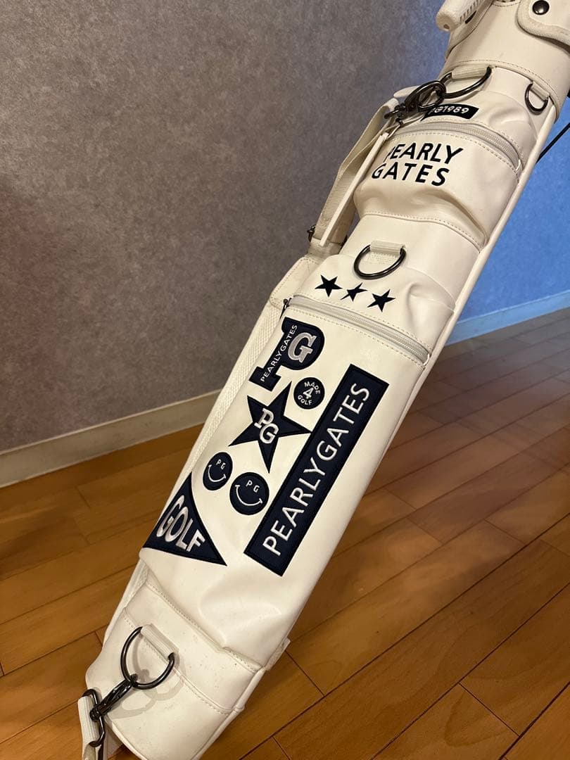 パーリーゲイツ　PEARLY GATES スタンドバッグ ホワイト