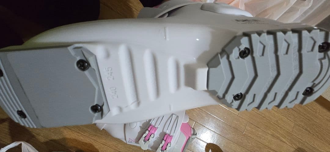 HEAD 子ども用スキー ブーツ ジュニア ホワイト/ピンク 24.5 新品