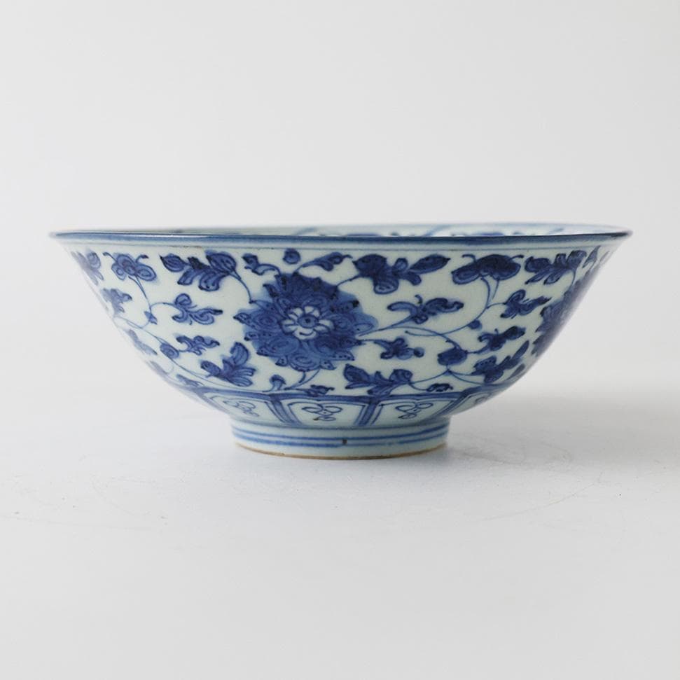 幕末〜明治時代 成化年製 染付（そめつけ）南京写 唐草文 中鉢 古伊万里 有田焼