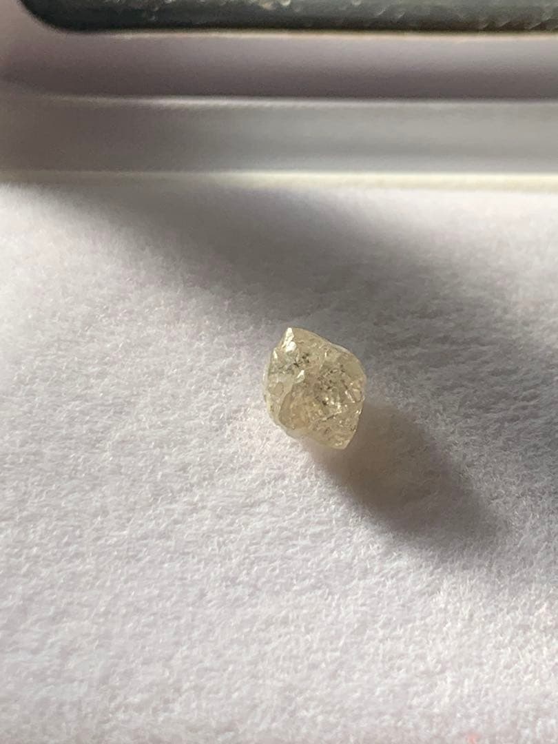 特大ダイヤモンド　原石　1.55ct 隕石ダイヤモンド　ダイア　ルース　化石