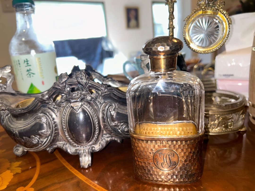 アンティークシルバーフラスク　ヒップフラスク　非常に高額品　　金コーティング