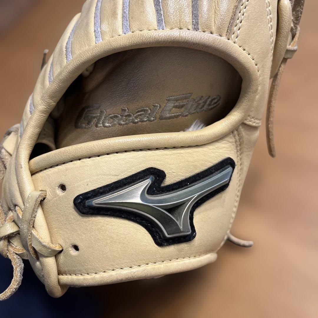 Mizuno Global Elite 軟式グローブ ベージュ