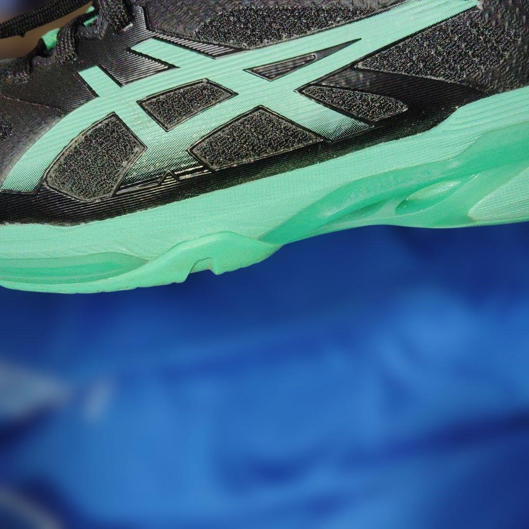 ASICS直営店限定 SOLUTION SPEED FF 4オールコート