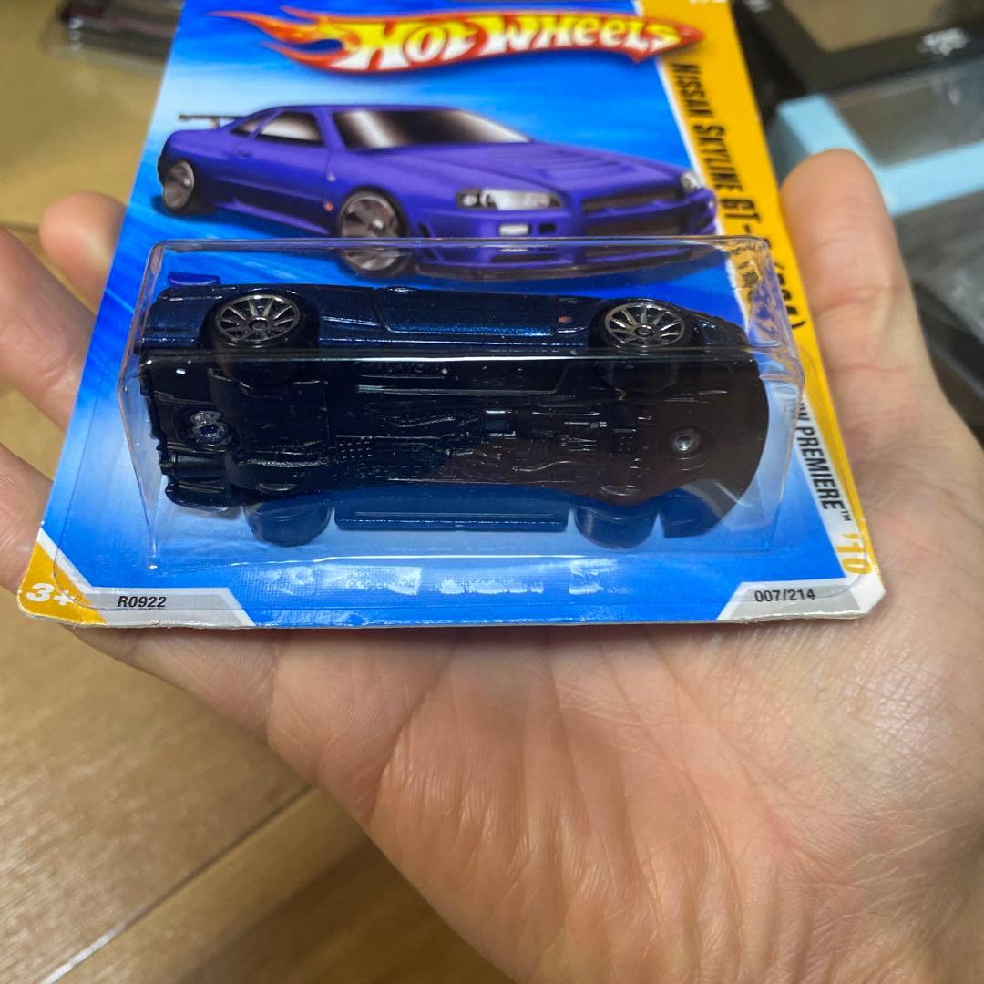 ホットウィール Nissan Skyline GT-R (R34)