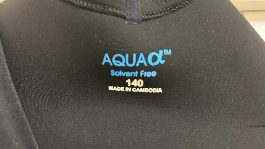 5×3 セミドライ　ウェットスーツ　140サイズ　バックジップ