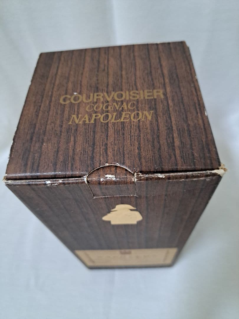 COURVOISIER NAPOLEON COGNAC 2本未開封古酒