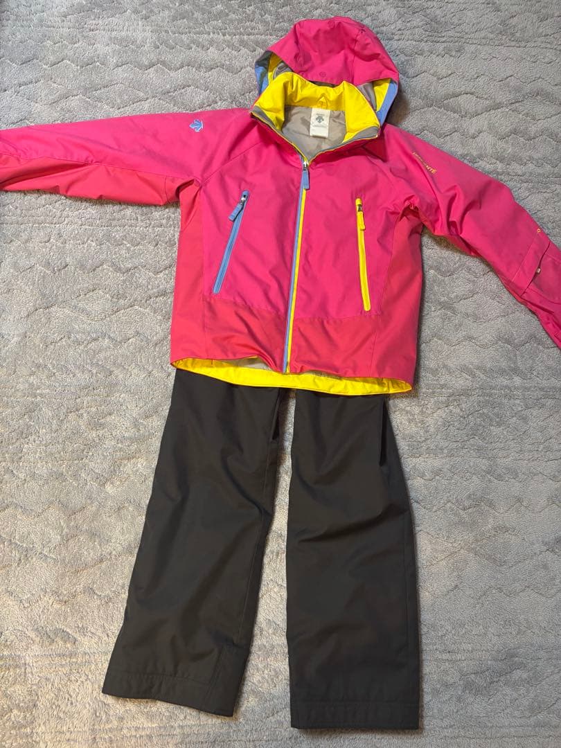 スノーウエア　DESCENTE 150