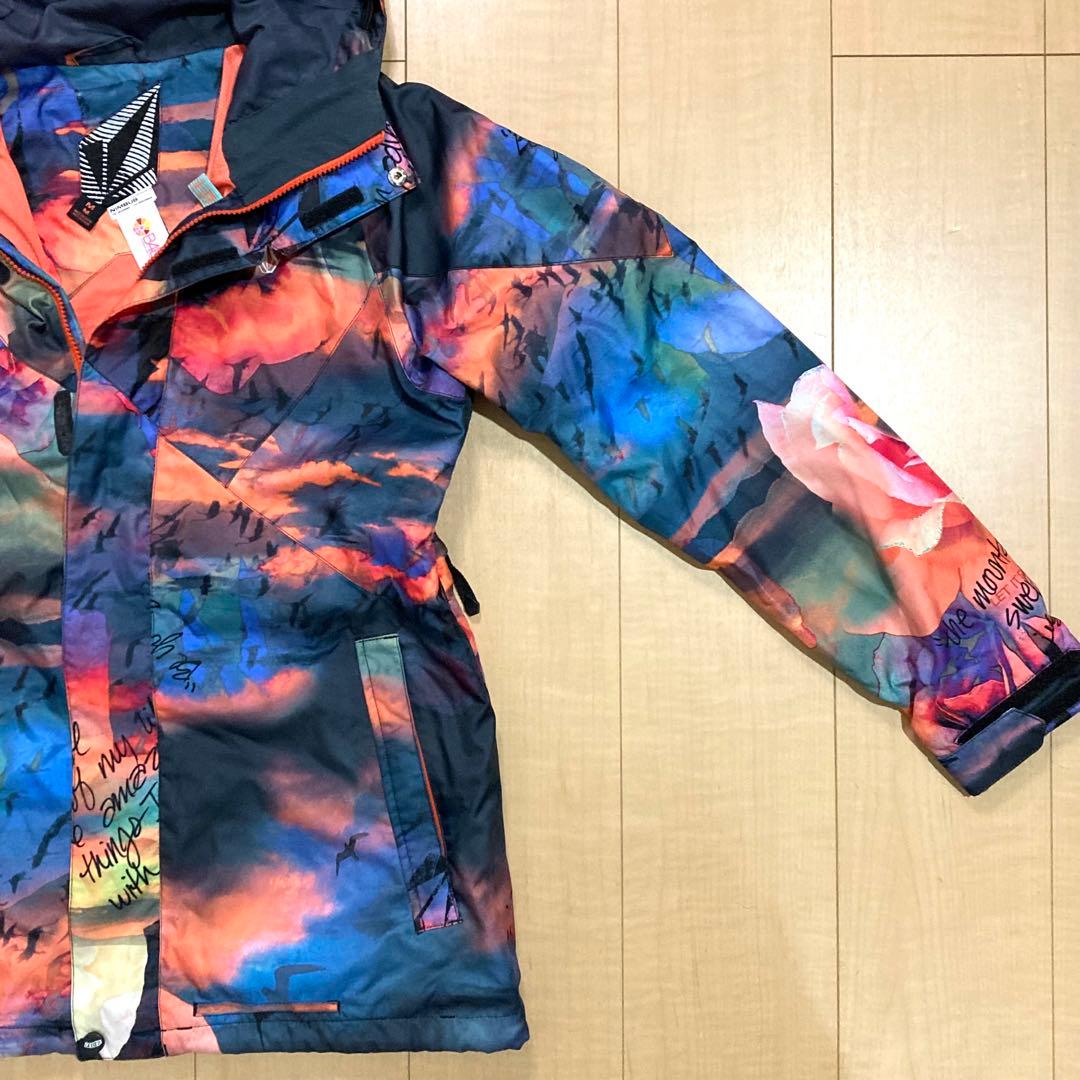 美品✨VOLCOM レディース スノーボードウェア Mサイズ レディース 花柄
