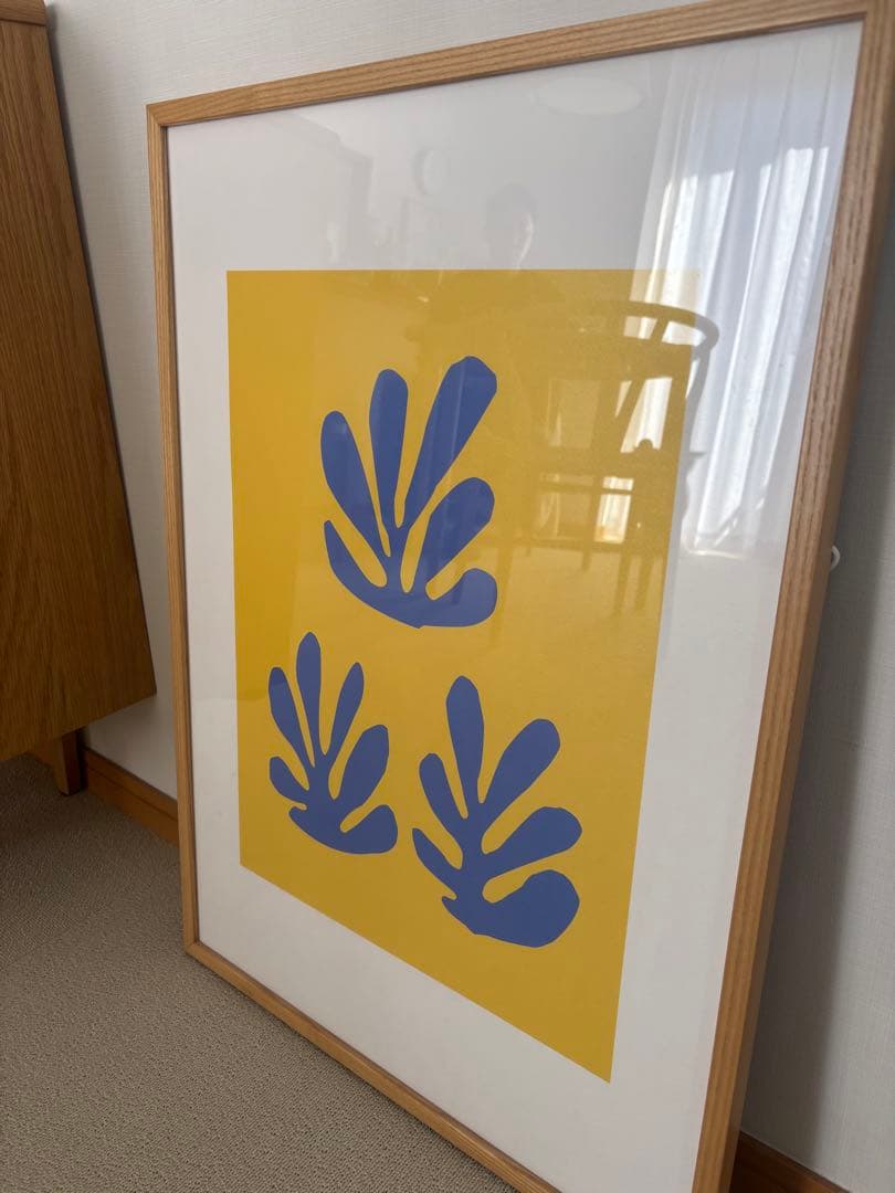 【IDEE】アンリ・マティス 「青いシートと黄色い背景」