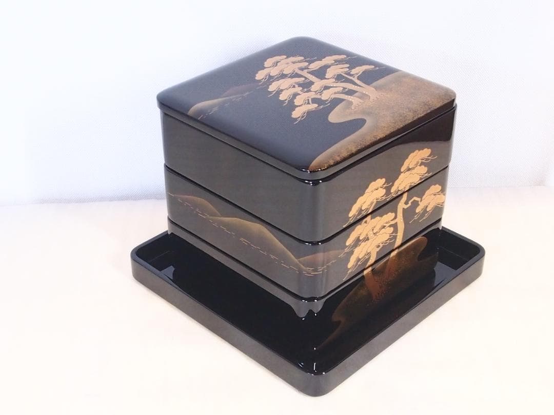 【未使用】輪島塗 松島蒔絵 三段重箱 重台付き 老松/山水 お重/弁当箱 漆器