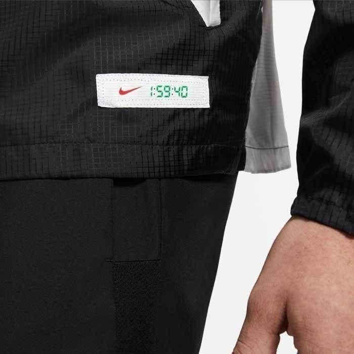 M ナイキ ランニング ジャケット @14850円 ケニア キプチョゲ 撥水 黒