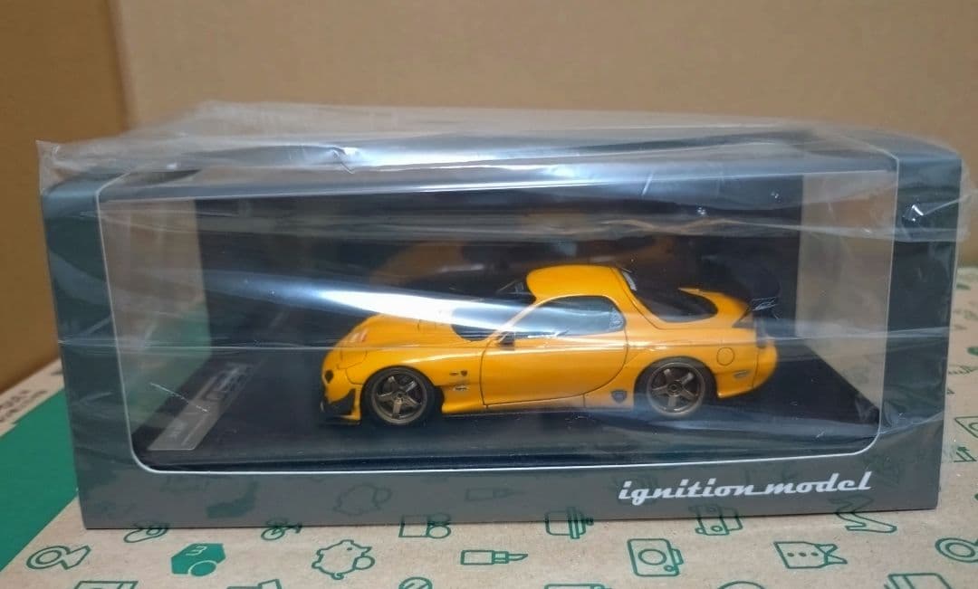 イグニッションモデル 1/43 FEED FD3S