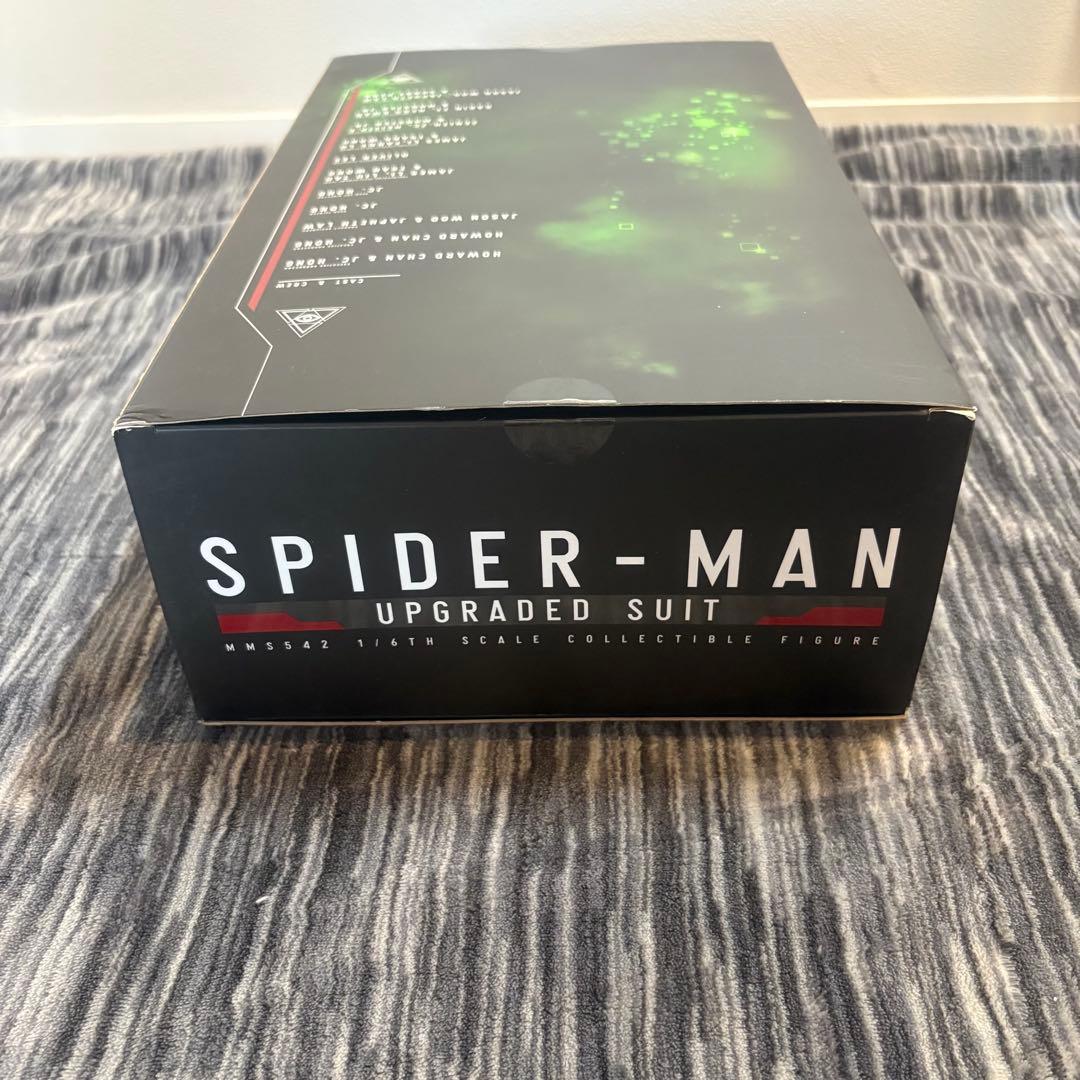 【未使用級極美品】HOTTOYS スパイダーマン アップグレードスーツ