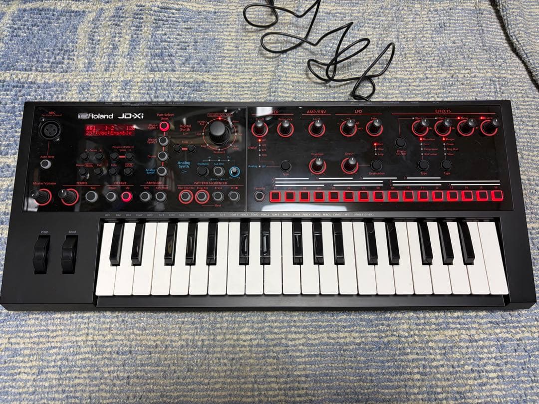 Roland JD-Xi シンセサイザー 外箱とソフトケース付