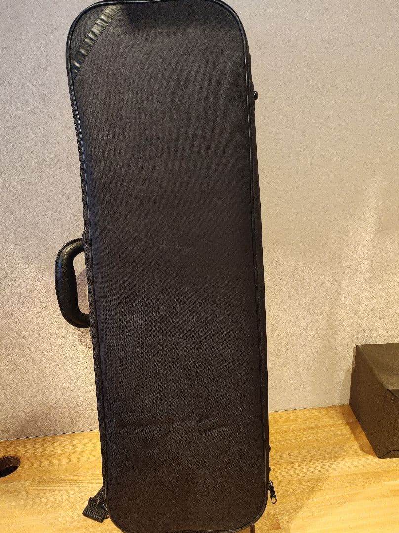 amiet SWITZERLAND バイオリン ケース 4/4 ハードケース 弦