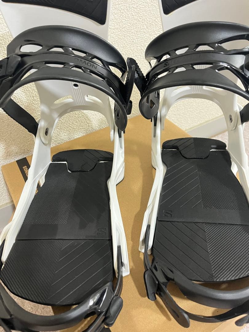 SALOMON RHYTHM ビンディング M ホワイト/ブラック