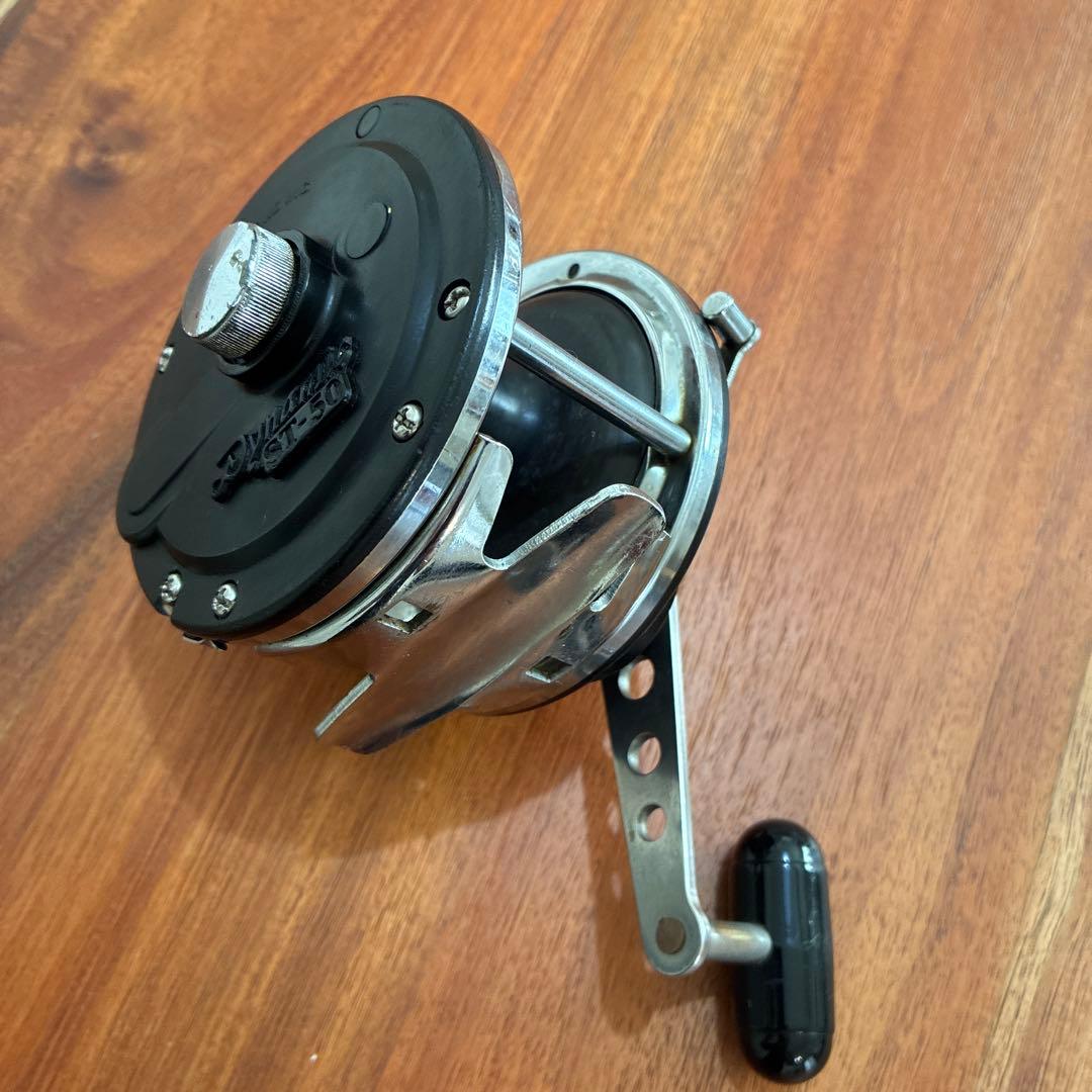 Daiwa Seiko ベイトリール　「Dynamic ST-50 」