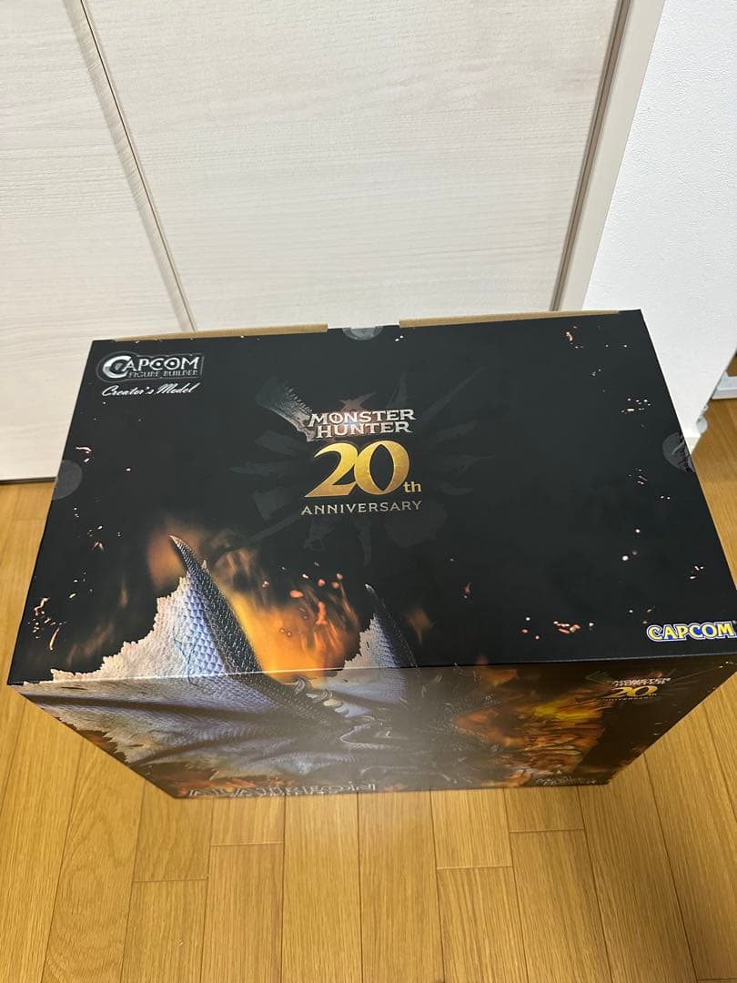 モンスターハンター　クリエイターズモデル　煌黒龍　アルバトリオン　フィギュア