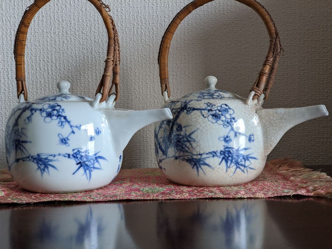 ⭐染付 松葉梅花文様 銚子1対 京焼 真葛焼 宮川香齋作 明治時代の骨董品