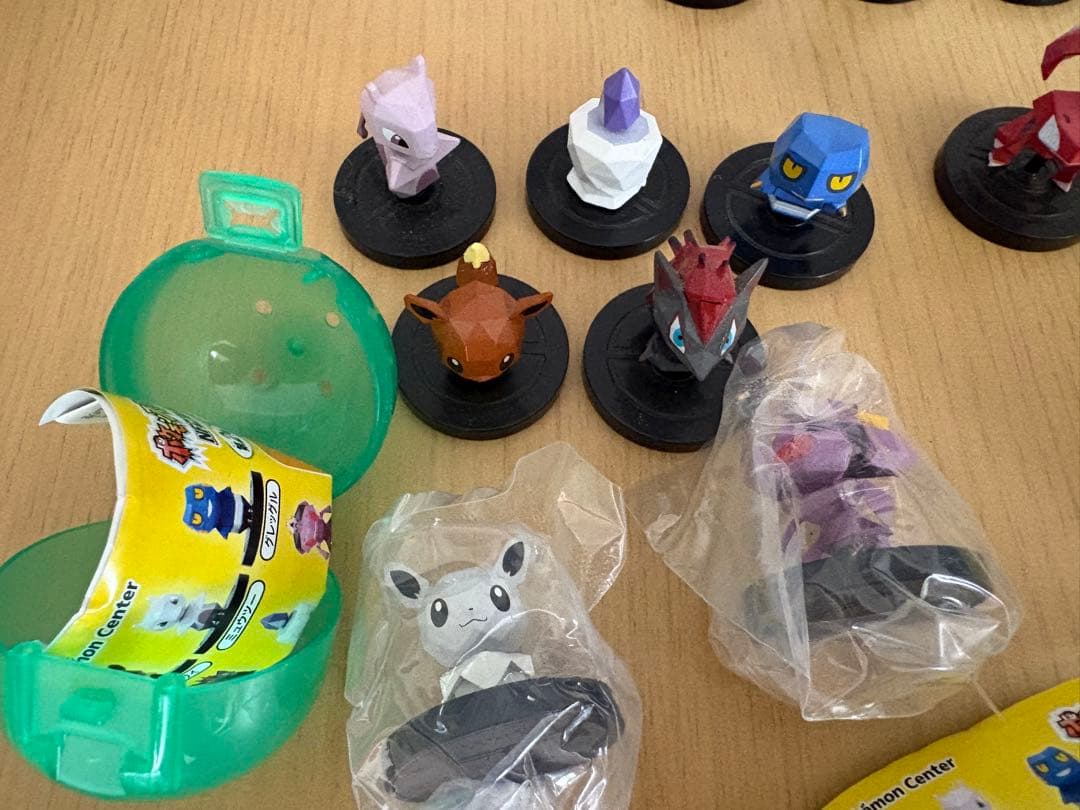 ポケモンスクランブル　NFCフィギュア 第1弾　第2弾　第3弾　シークレット