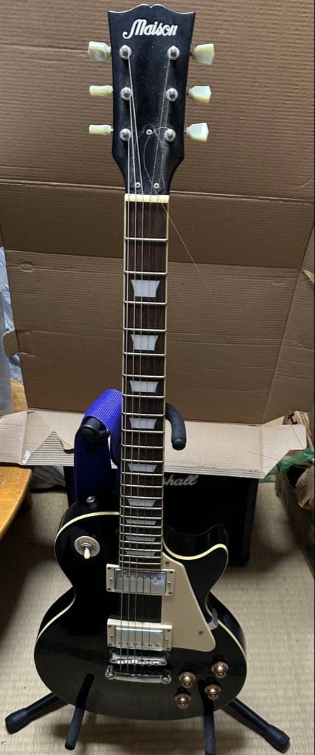 ゴ*ン様 エレキギター ブラック ハムバッカー