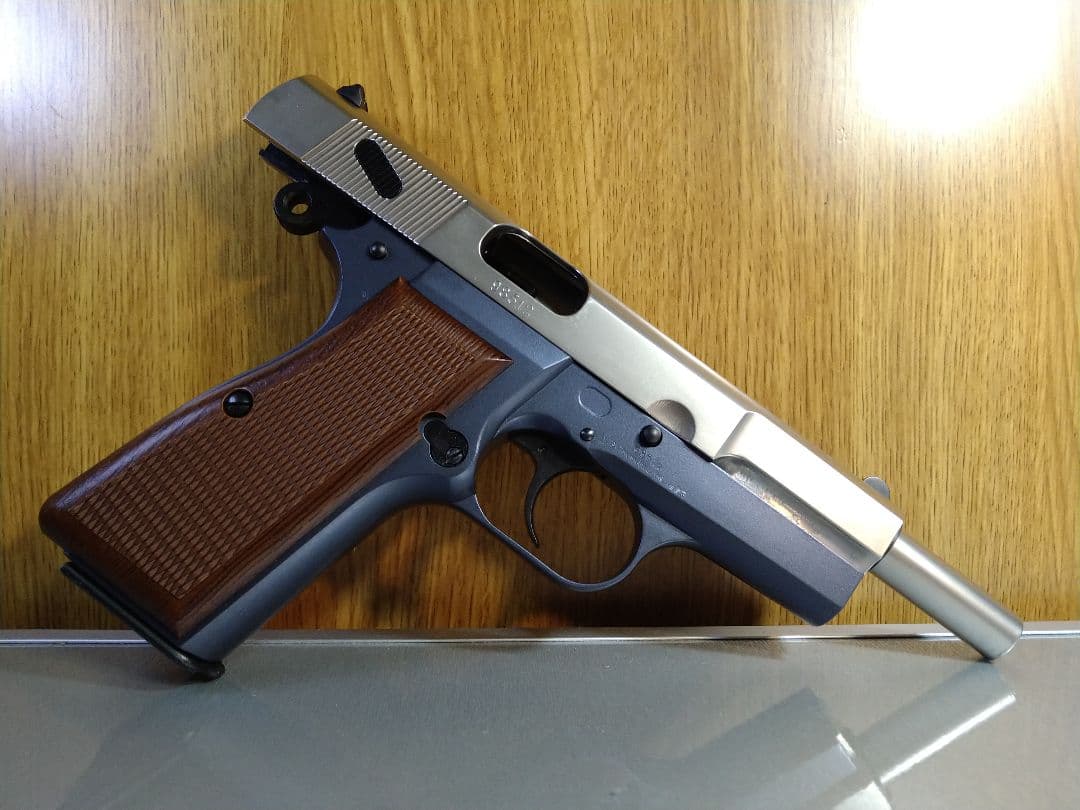 希少な美品！タナカ　ブローニングハイパワー　M1935ハーフシルバー！作動快調