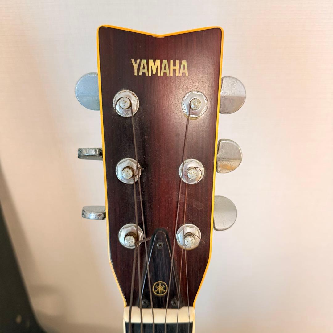 美品　YAMAHA FG-301B アコースティックギター ハードケース付