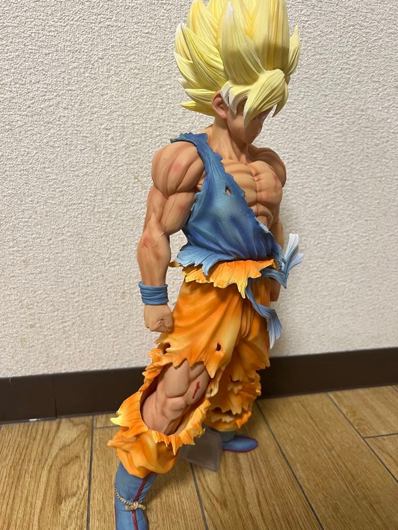 n*l様 ドラゴンボール　リペイント　スーパーサイヤ人　孫悟空　海外