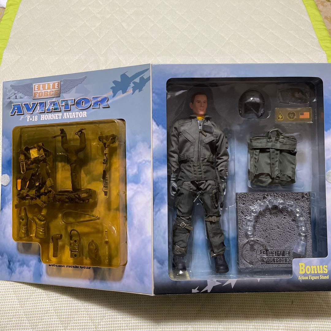 2001年　エリートフォース　US NAVY PILOT フィギュア