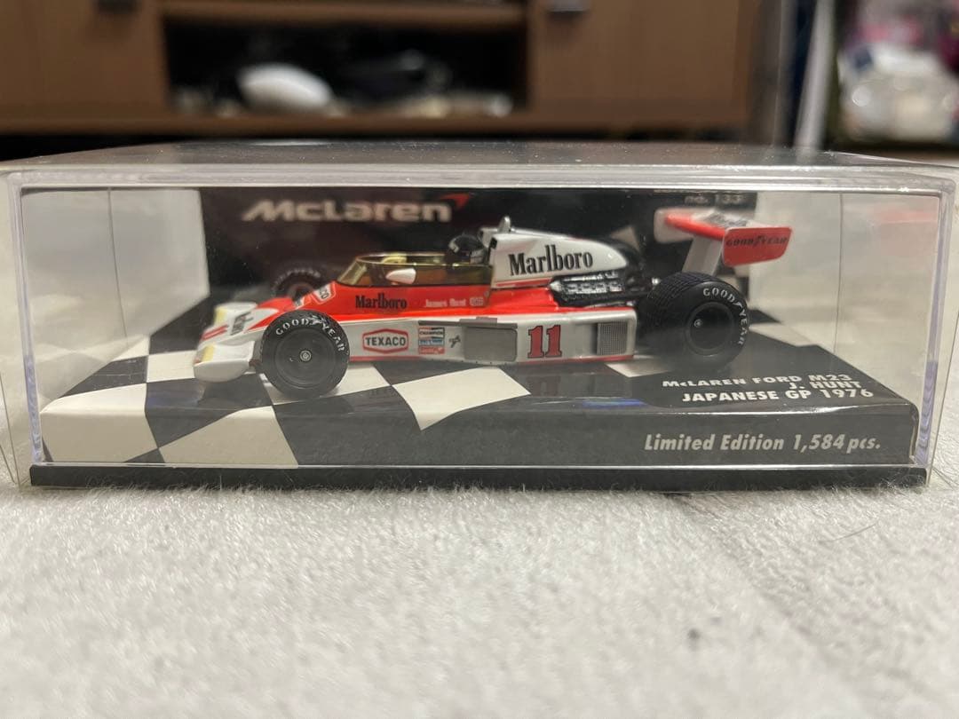 F1マクラーレンフォードM23 ジェームスハント 1976年日本GP ミニカー